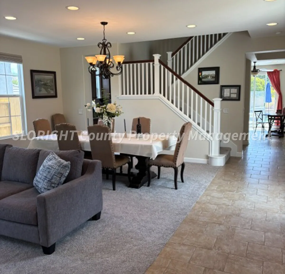 3 bed, 3.0 bath, 3131 sqft, $4,300 — Photo 2
