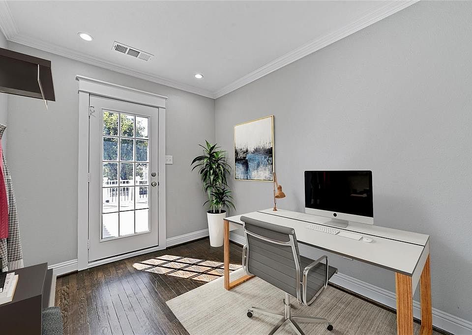 2nd image of 4017 Rawlins St APT 2