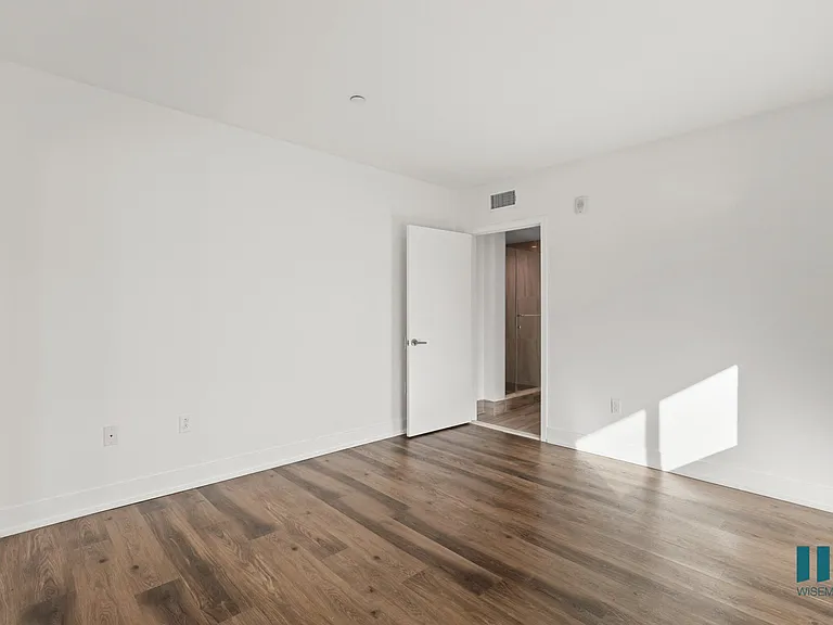 Large-Size Bedroom