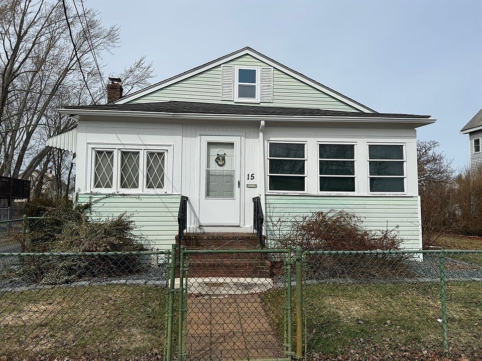 1st image of 15 Myrtle St