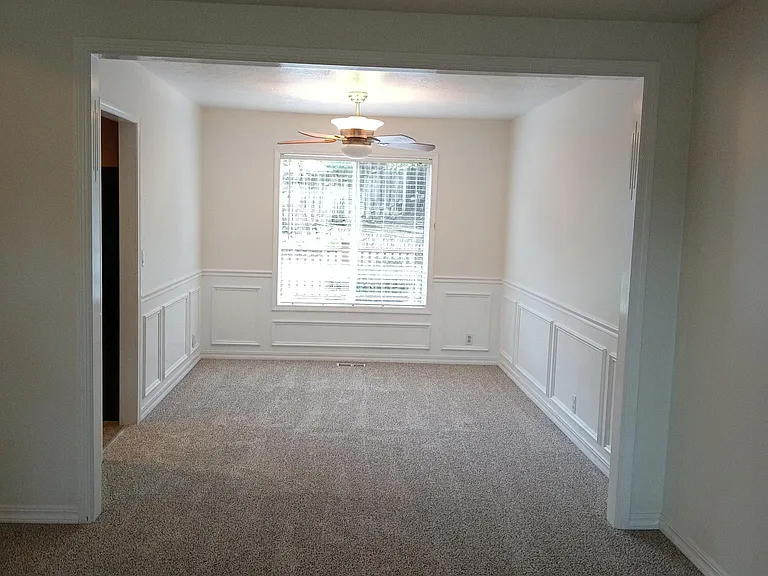 8230 SW 146th Ter — Photo 32