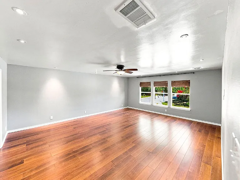 11739 Bridge Hampton — Photo 22