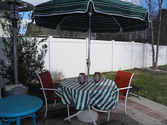4th image of 9347 Glenashley Dr