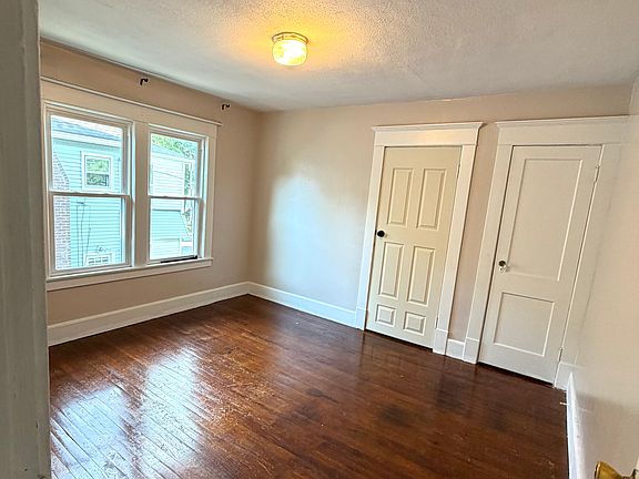 5th image of 98-100 Fenwick St #2