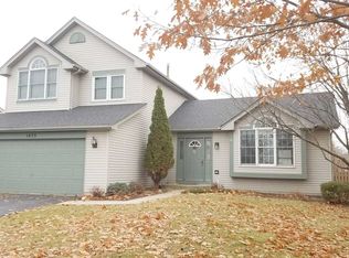 1433 Parkside Dr, Bolingbrook, IL 60490