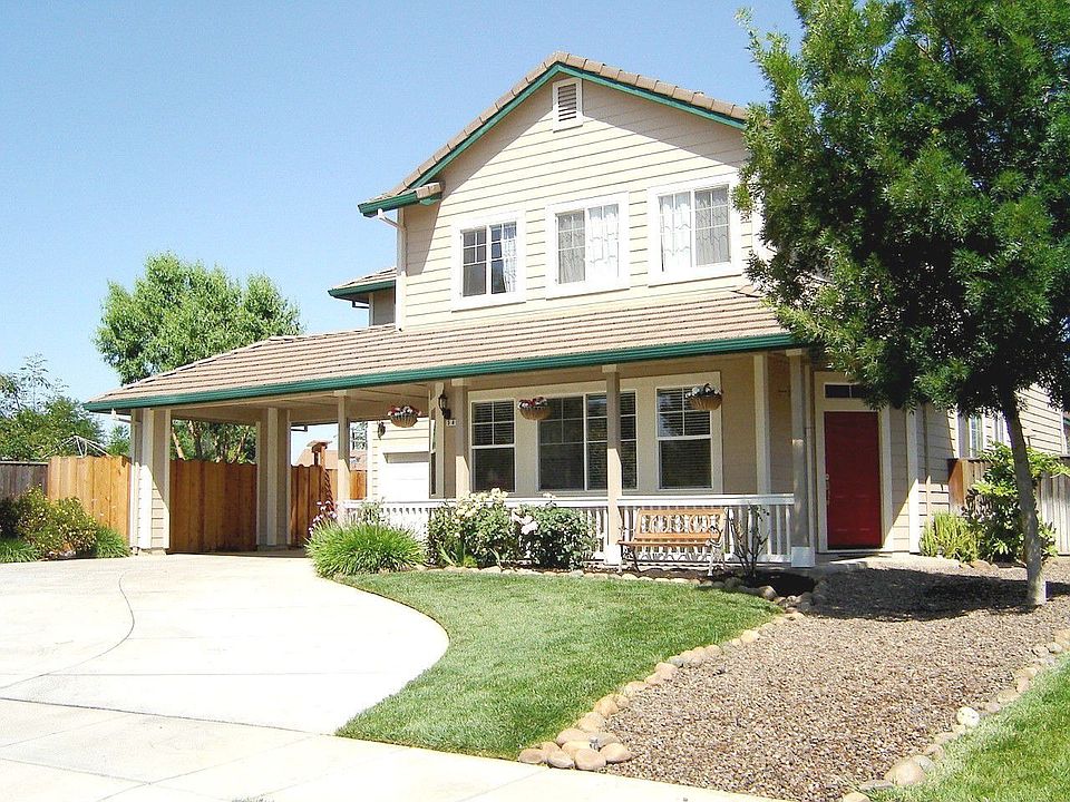 possible side yard access