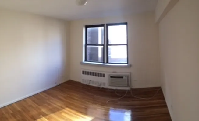 Rented by JMG Properties | media 12