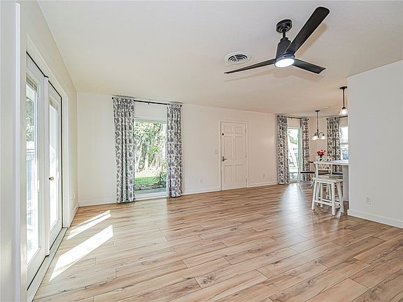 2nd image of 1206 21st Ct