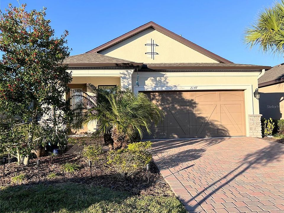 1st image of 2147 Palm Tree Dr