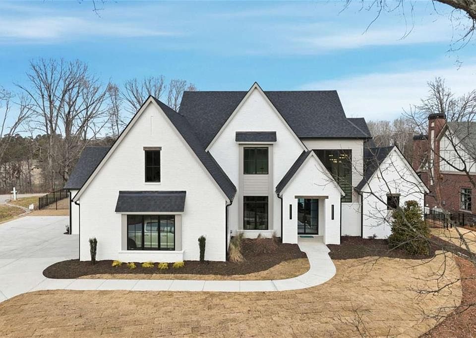 1st image of 4632A Shirley Rd