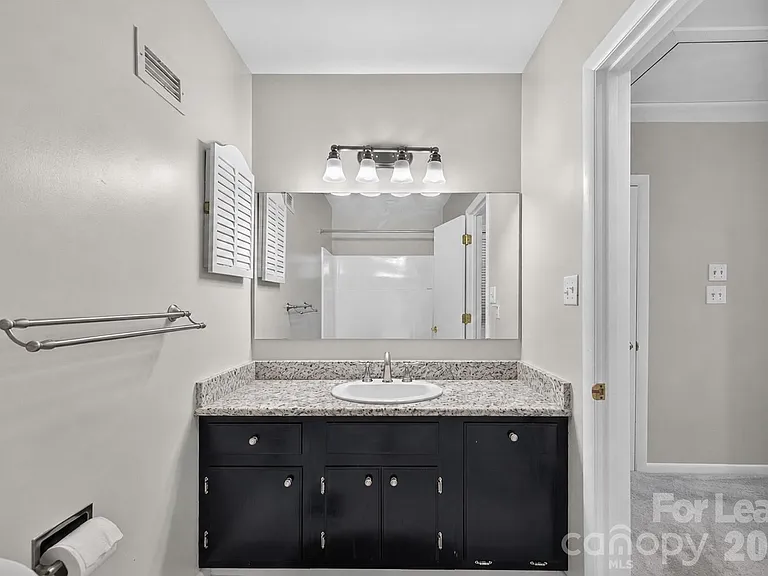185 Riverview Ter — Photo 11