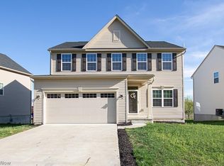 1607 Crescent Dr, Streetsboro, OH