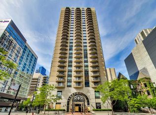 70 W Huron St APT 302, Chicago, IL 60654