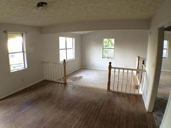 5th image of 412 Escambia St
