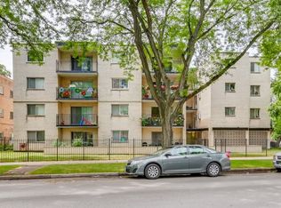 7074 N Ridge Blvd APT 1D, Chicago, IL 60645