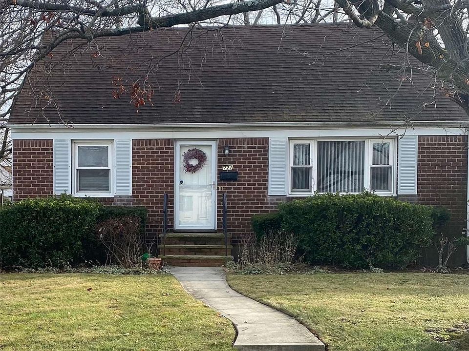 1st image of 721 Martin Drive