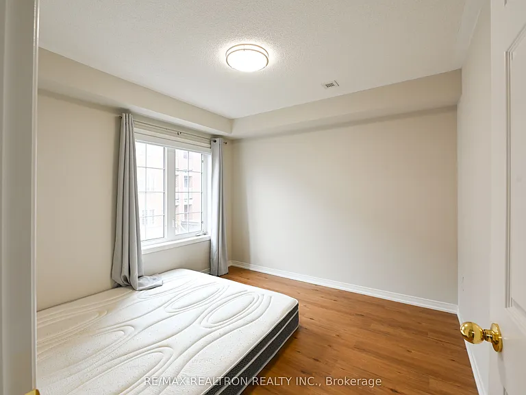 73 Eastern Skies Way — Photo 11