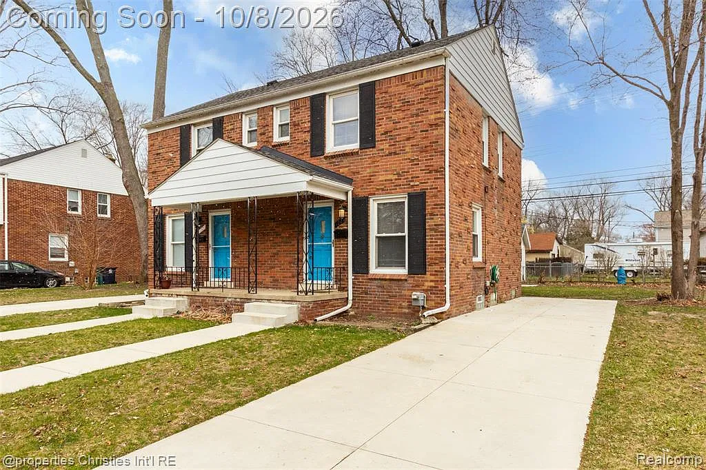 2 bed, 1.0 bath, 864 sqft, $1,950 — Photo 3