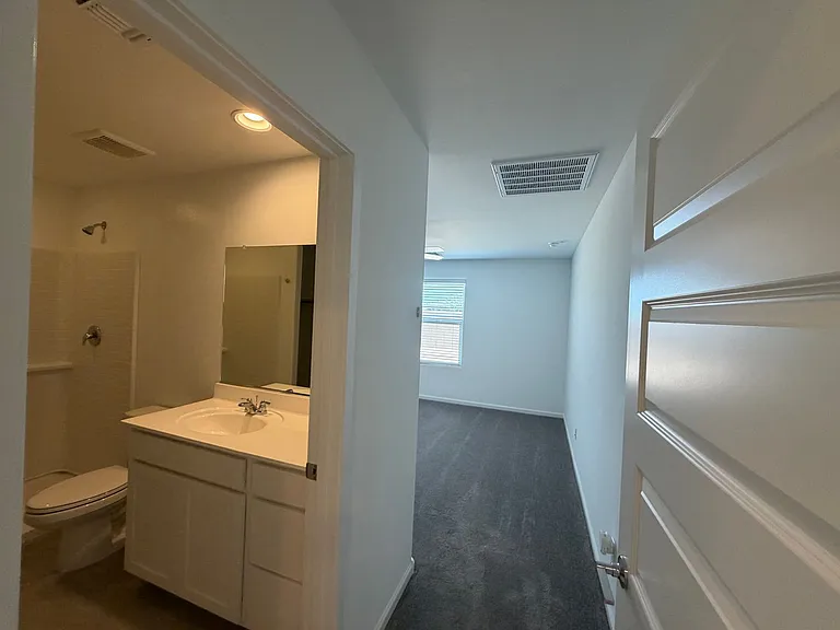 36590 W Mondragone Ln — Photo 10