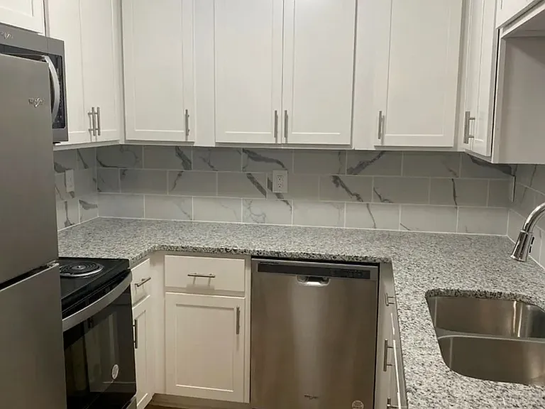 Kitchen Backsplash