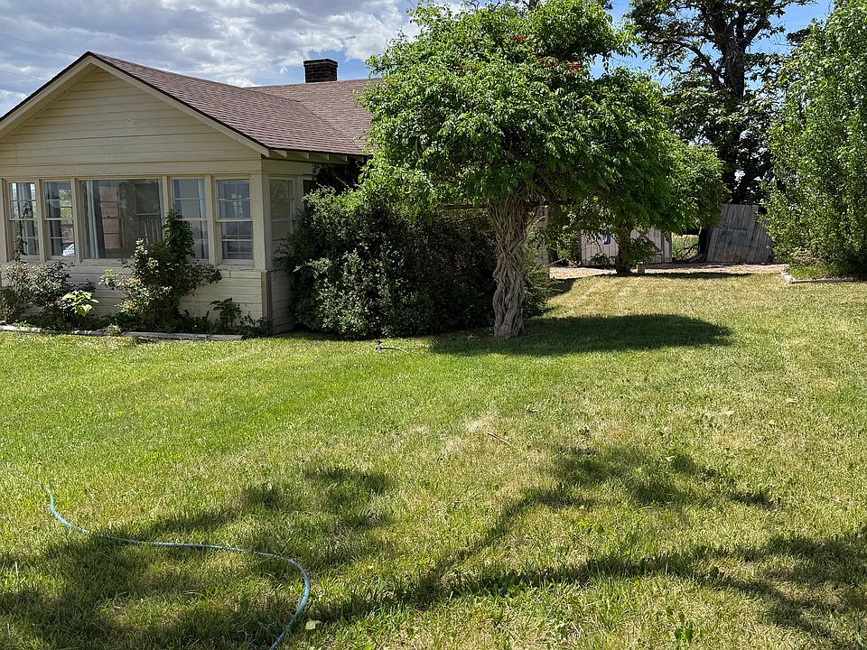 1st image of 883 24th Rd