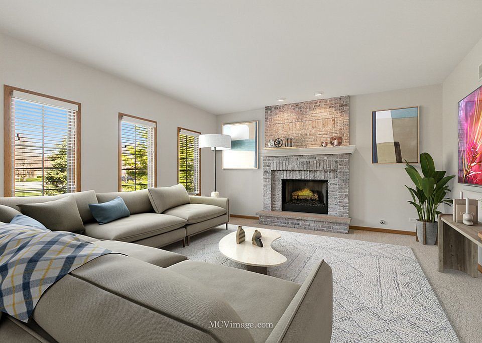 2nd image of 2503 Brookridge Dr
