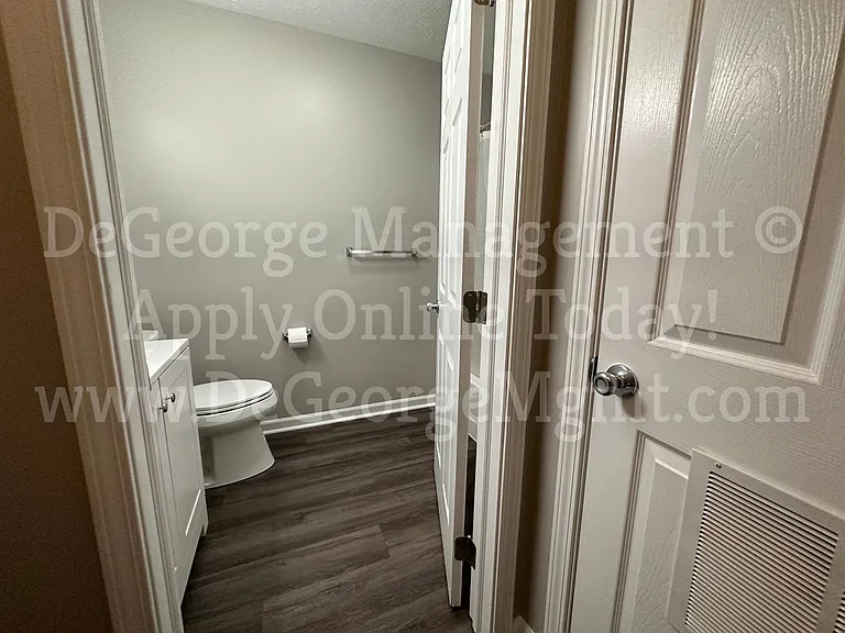 Burdick Estates Apartments — Photo 116