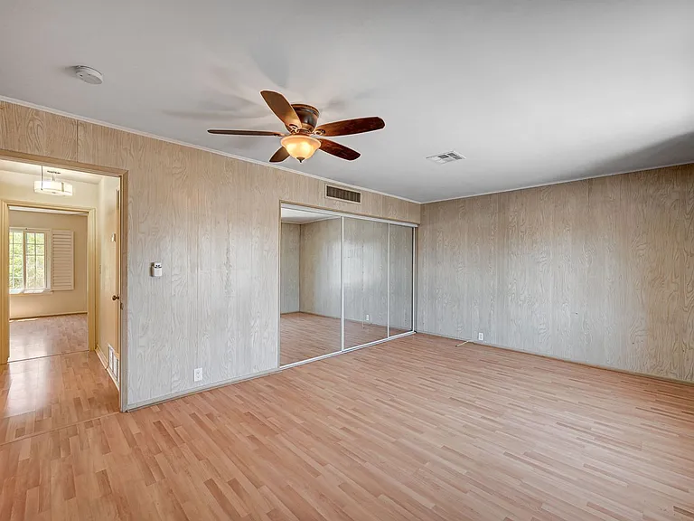 578 Tam O Shanter — Photo 28