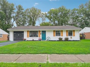 431 Amsterdam Dr, Xenia, OH 45385