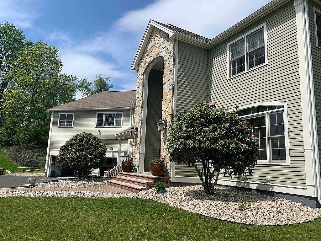 44 Mill Rd, North Andover, MA 01845 Zillow