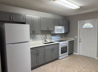 105A Admiral Cir, Sebastian, FL 32958
