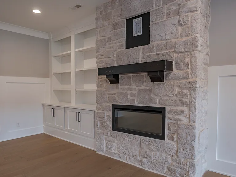 1021 Landon Ct — Photo 6