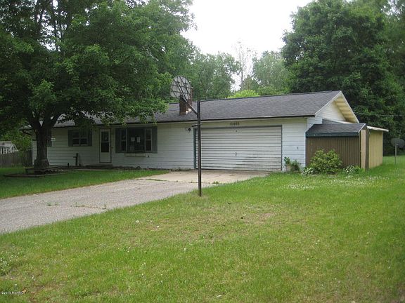 2nd image of 65665 Kenyon Ave