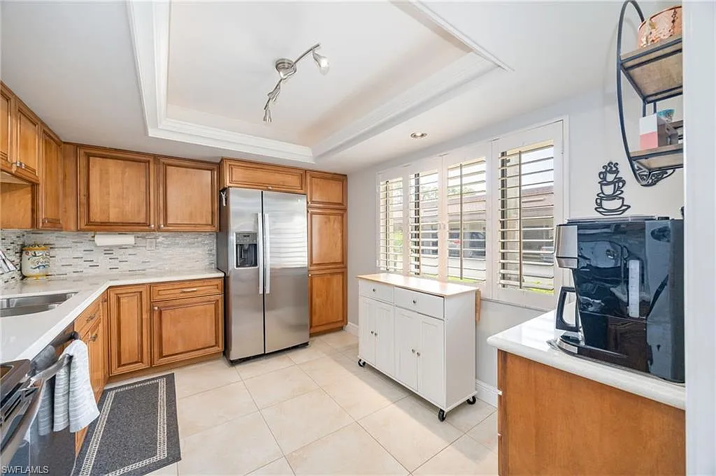 413 Augusta Blvd — Photo 2