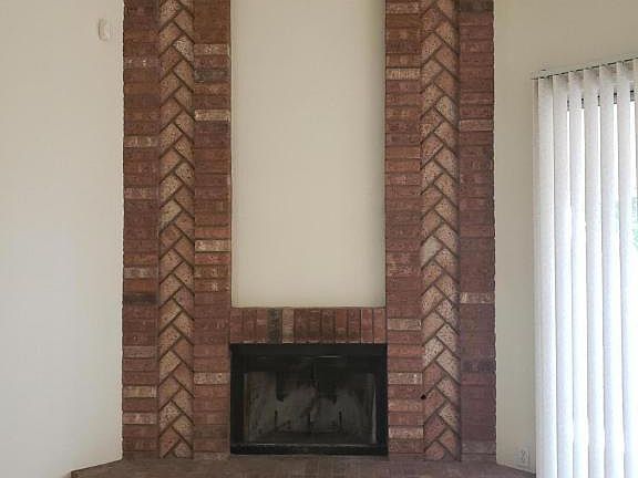 5th image of 2655 N 137th Ave