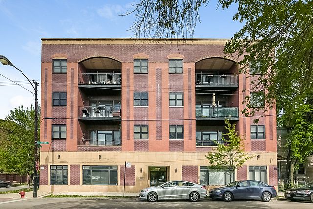 1st image of 3025 N California Ave #3NE