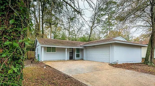 49 Blue Fox Rd Photo 1