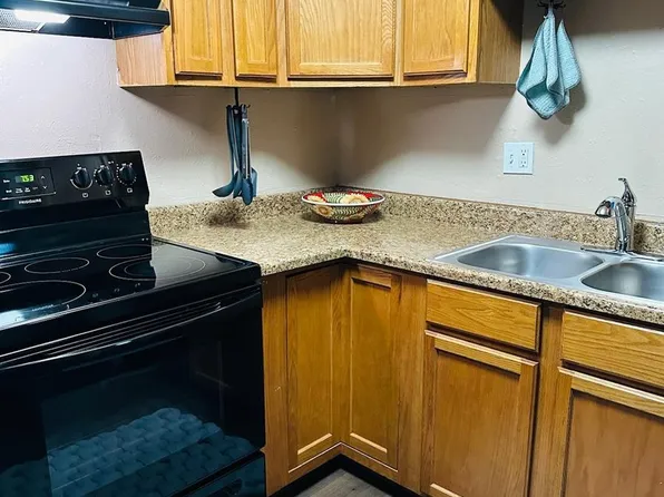 875 S Quebec Street #17, Denver, CO 80247