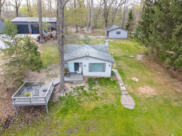 240 Lane #150, Fremont, IN 46737