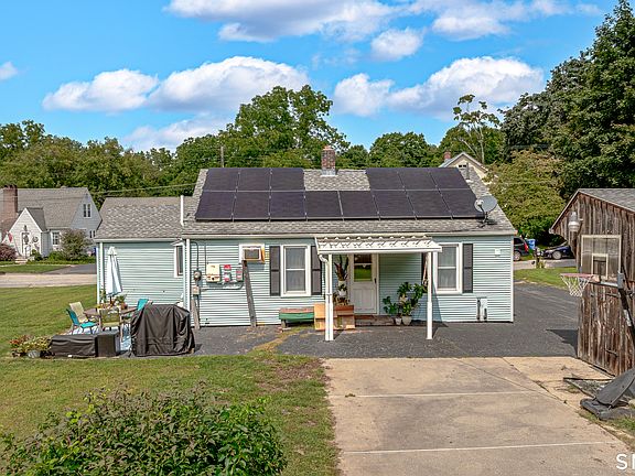 3rd image of 9 Buckingham Road