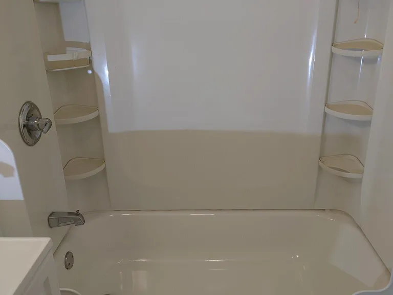 1832 Bolton St #3A — Photo 22