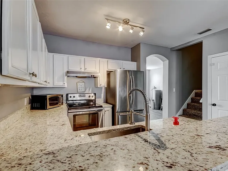 3421 Santa Rita Ln — Photo 9