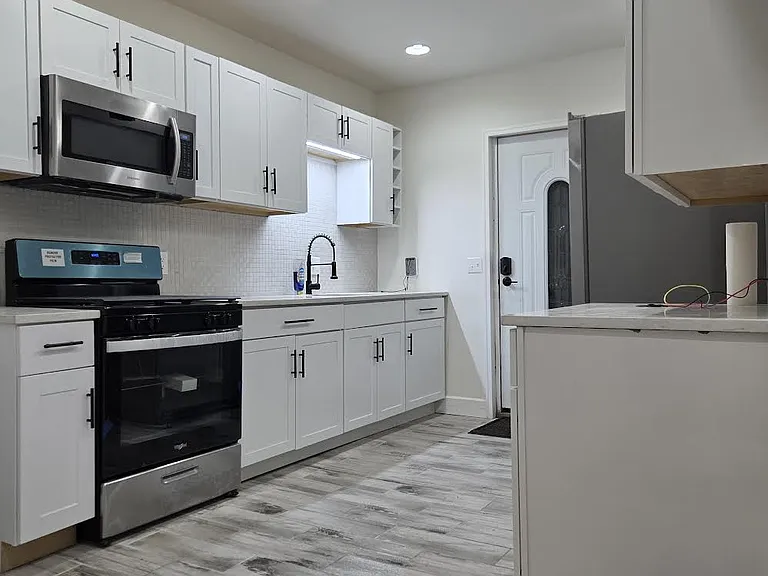 474 Dayton St #2 — Photo 1