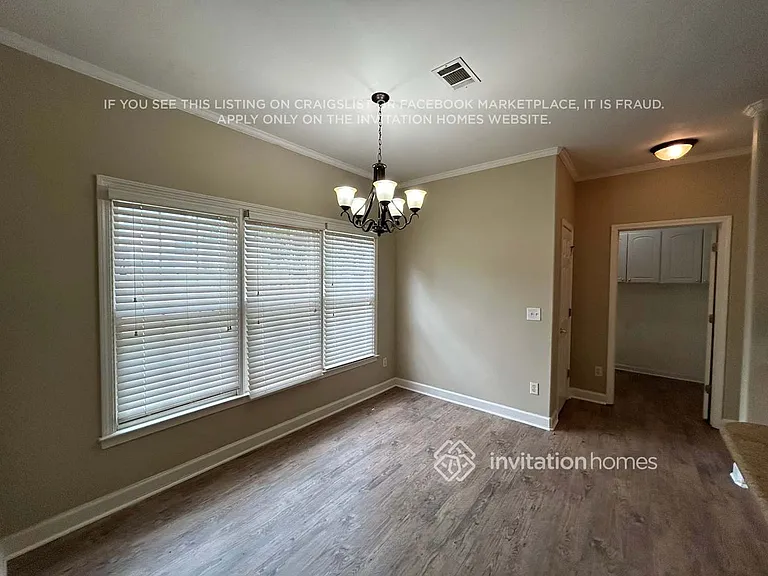 4399 Beacon Hill Dr SW — Photo 8