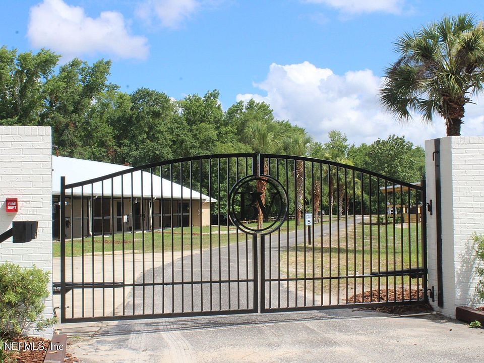 1st image of 2005 BENNETT Road
