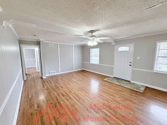 5th image of 1904 Capri Rd