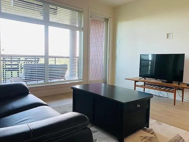 5011 Springs Blvd #307 — Photo 8