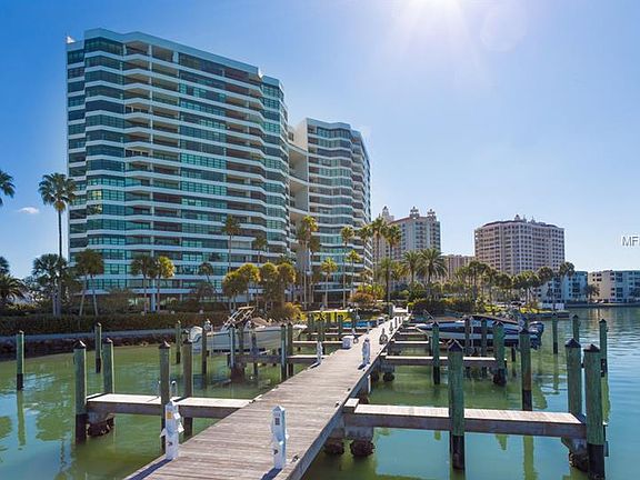 3rd image of 888 Blvd Of The Arts APT 903