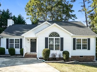 6901 Whittlesea Pl, Raleigh, NC 27616