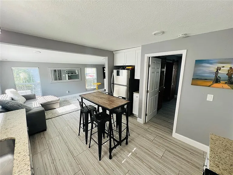 7301 N Dixon Ave #B — Photo 5